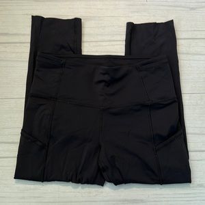 Lululemon black Capri length leggings